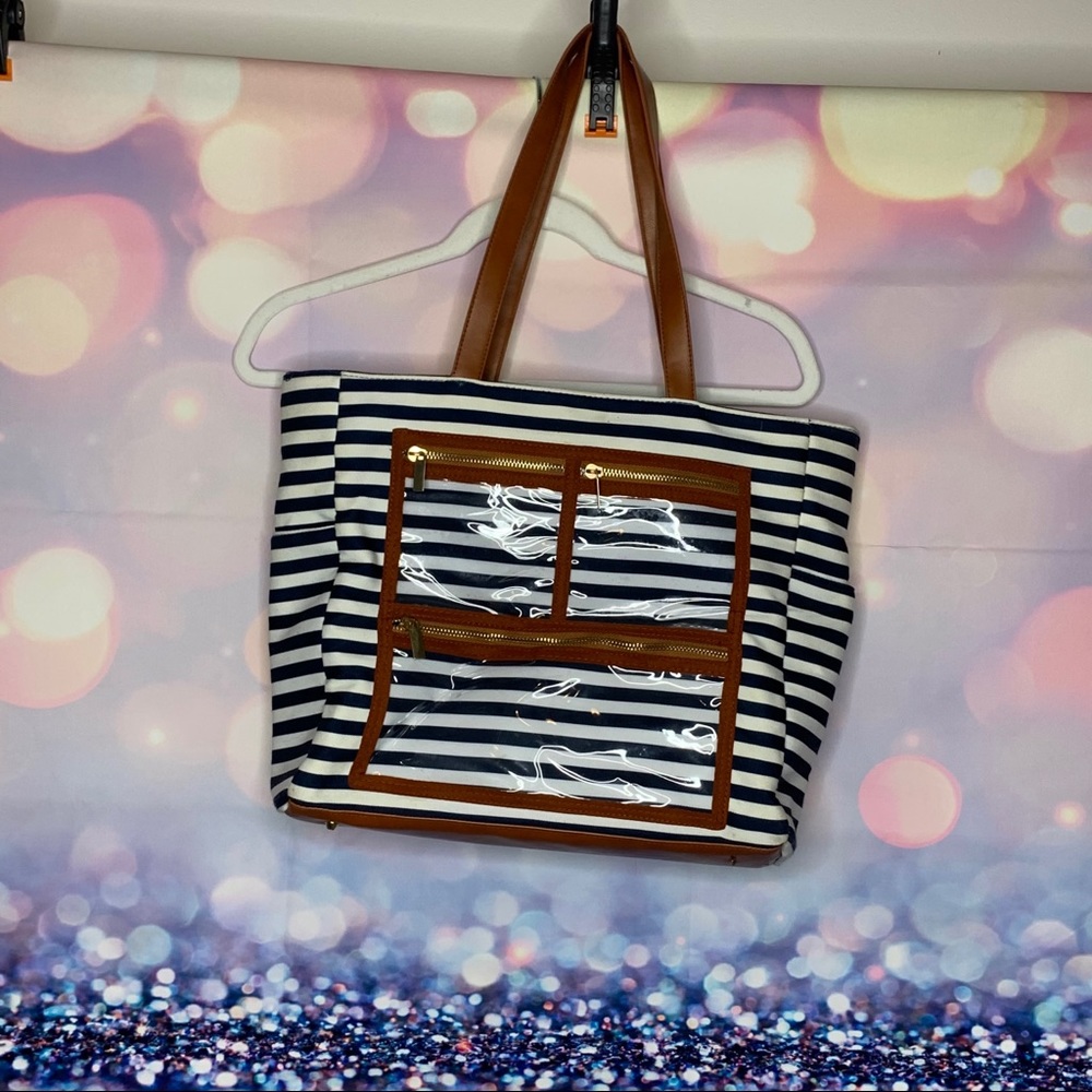Wow bag for direct sales distributors